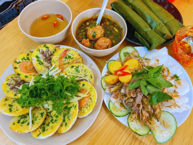 bánh căn đà lạt – top 10 địa điểm ăn ngon, hấp dẫn nhất